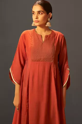 Rust red chanderi silk suit set with banarasi dupatta