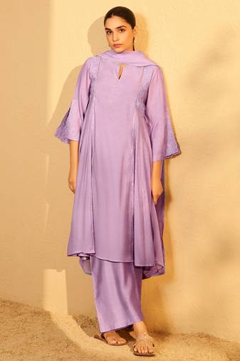 Pastel lilac embroidered chanderi suit set with dupatta