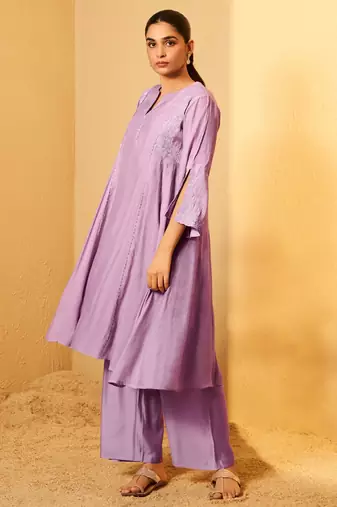 Pastel lilac embroidered chanderi suit set with dupatta