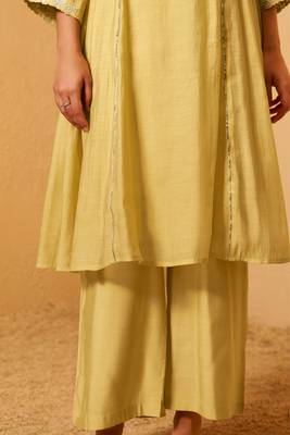 Golden hour chanderi suit set with dupatta 4