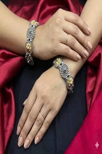 Oxidized silver floral kada bracelet, dual toned indian tribal statement bangle, vintage ethnic festival jewelry