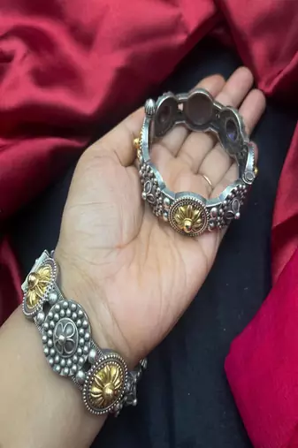 Oxidized silver floral kada bracelet, dual toned indian tribal statement bangle, vintage ethnic festival jewelry