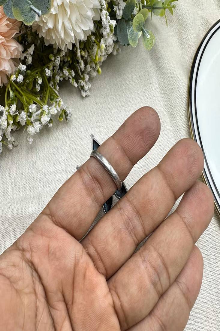 Oxidised silver floral statement ring for women | handmade ethnic boho adjustable finger ring