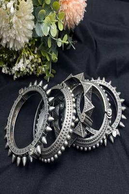 Oxidized silver tribal bangle | boho screw lock kada, set of 5 4