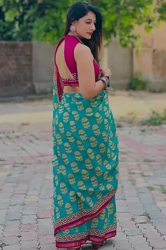 Hand block print with hevay zari bodar sarees
