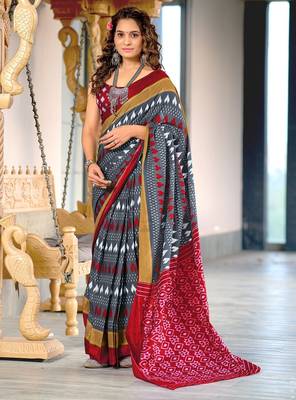 Hand block printed cotton mul saree with blouse 1