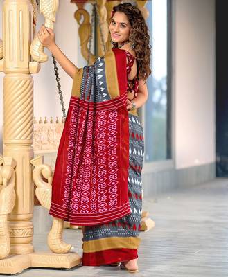 Hand block printed cotton mul saree with blouse 4