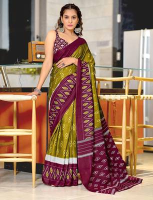 Hand block printed cotton mul saree with blouse 1