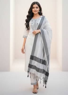 Premium khadi cotton fabric embroidery work kurta set with dupatta 1