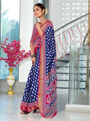 Hand block print with hevay zari bodar sarees 3