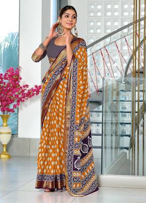 Hand block print with hevay zari bodar sarees 1