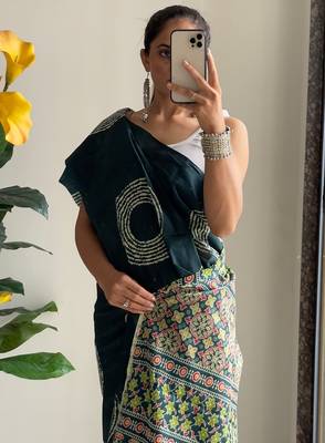 Buti hand block print with hevay zari bodar sarees 2