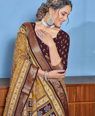 Buti hand block print with hevay zari bodar sarees 3