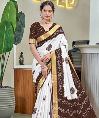 Buti hand block print with hevay zari bodar sarees 1
