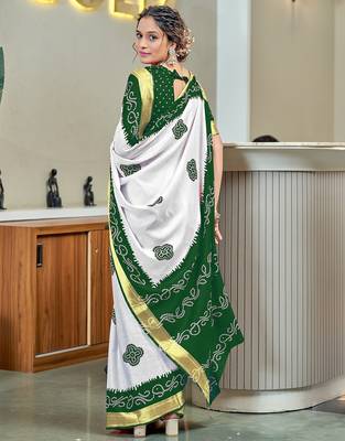 Buti hand block print with hevay zari bodar sarees 2