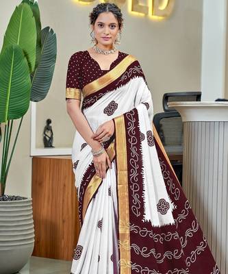Buti hand block print with hevay zari bodar sarees 1