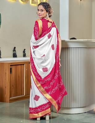 Buti hand block print with hevay zari bodar sarees 2