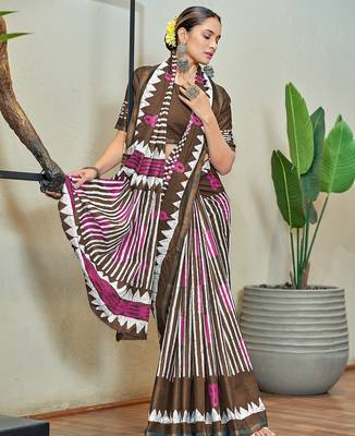 Hand block print with hevay zari bodar sarees 1