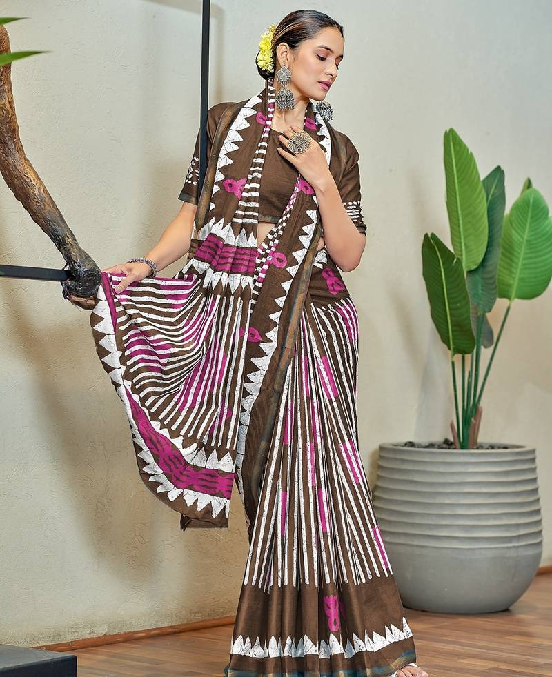 Hand block print with hevay zari bodar sarees