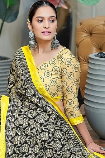 Hand block print with hevay zari bodar sarees