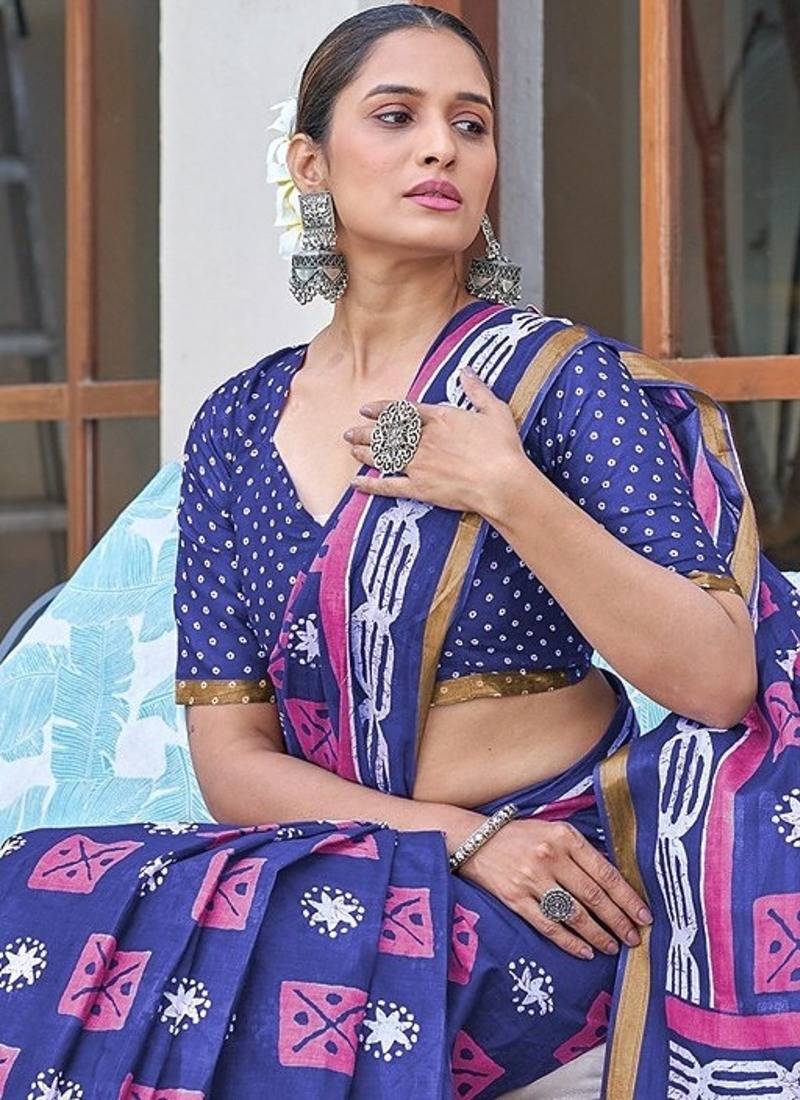 Hand block print with hevay zari bodar sarees