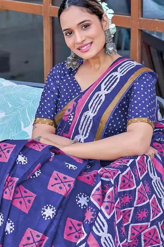 Hand block print with hevay zari bodar sarees