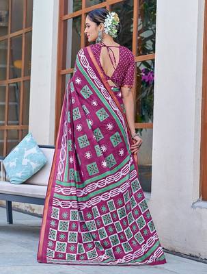 Hand block print with hevay zari bodar sarees 2