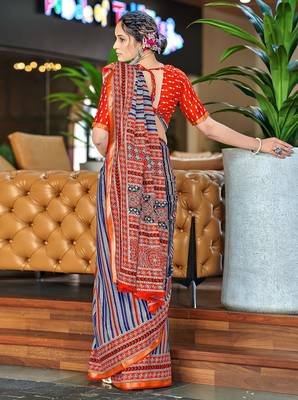 Hand block print with hevay zari bodar sarees 2