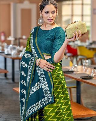 Hand block print with hevay zari bodar sarees 3