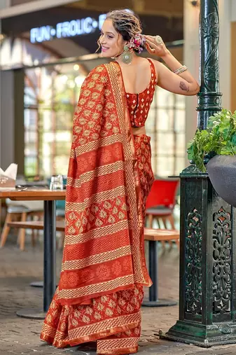 Hand block print with hevay zari bodar sarees