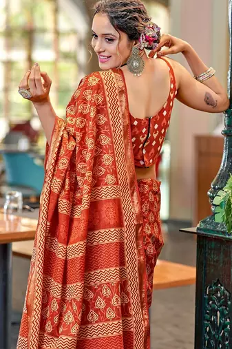Hand block print with hevay zari bodar sarees