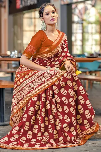 Hand block print with hevay zari bodar sarees