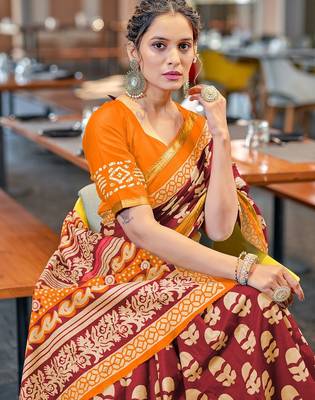 Hand block print with hevay zari bodar sarees 3
