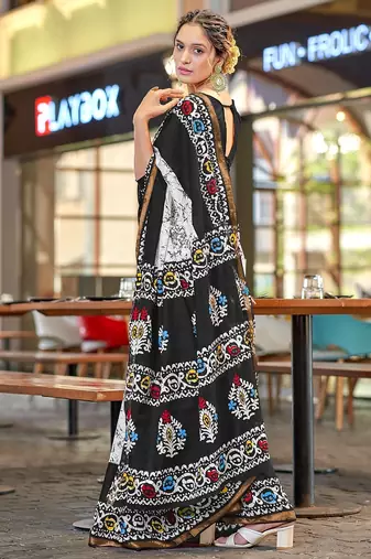 Hand block print with hevay zari bodar sarees