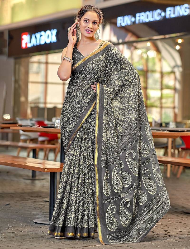 Hand block print with hevay zari bodar sarees