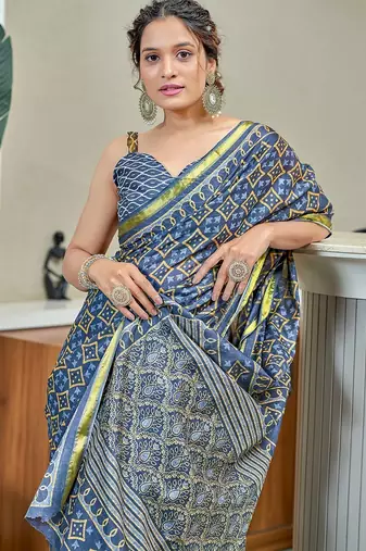 Hand block print with hevay zari bodar sarees
