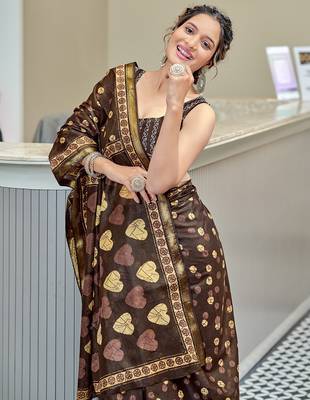 Hand block print with hevay zari bodar sarees 3