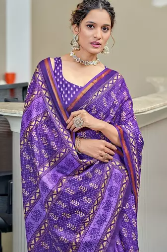 Hand block print with hevay zari bodar sarees