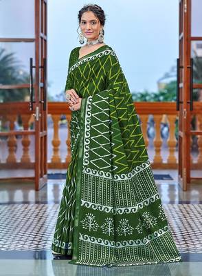 Hand block print with hevay zari bodar sarees 1