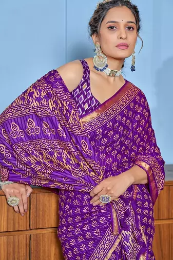 Hand block print with hevay zari bodar sarees