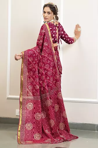 Hand block print with hevay zari bodar sarees