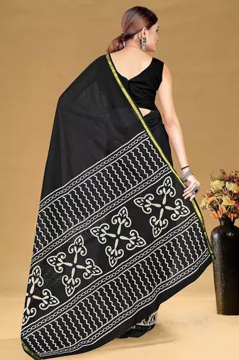 Hand block print with hevay zari bodar sarees