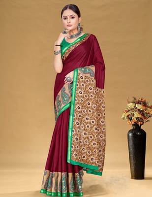 Hand block print with hevay zari bodar sarees 1