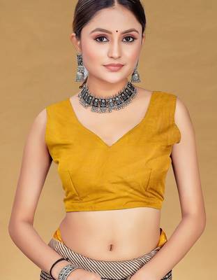Hand block print with hevay zari bodar sarees 5