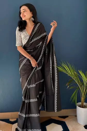 Pure cotton fancy bagru print black colour sarees with blouse pice*
