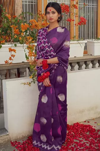 Pure cotton fancy bagru print sarees with blouse pice*