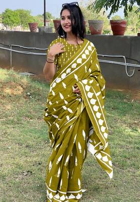 Pure cotton fancy bagru print sarees with blouse pice* 1