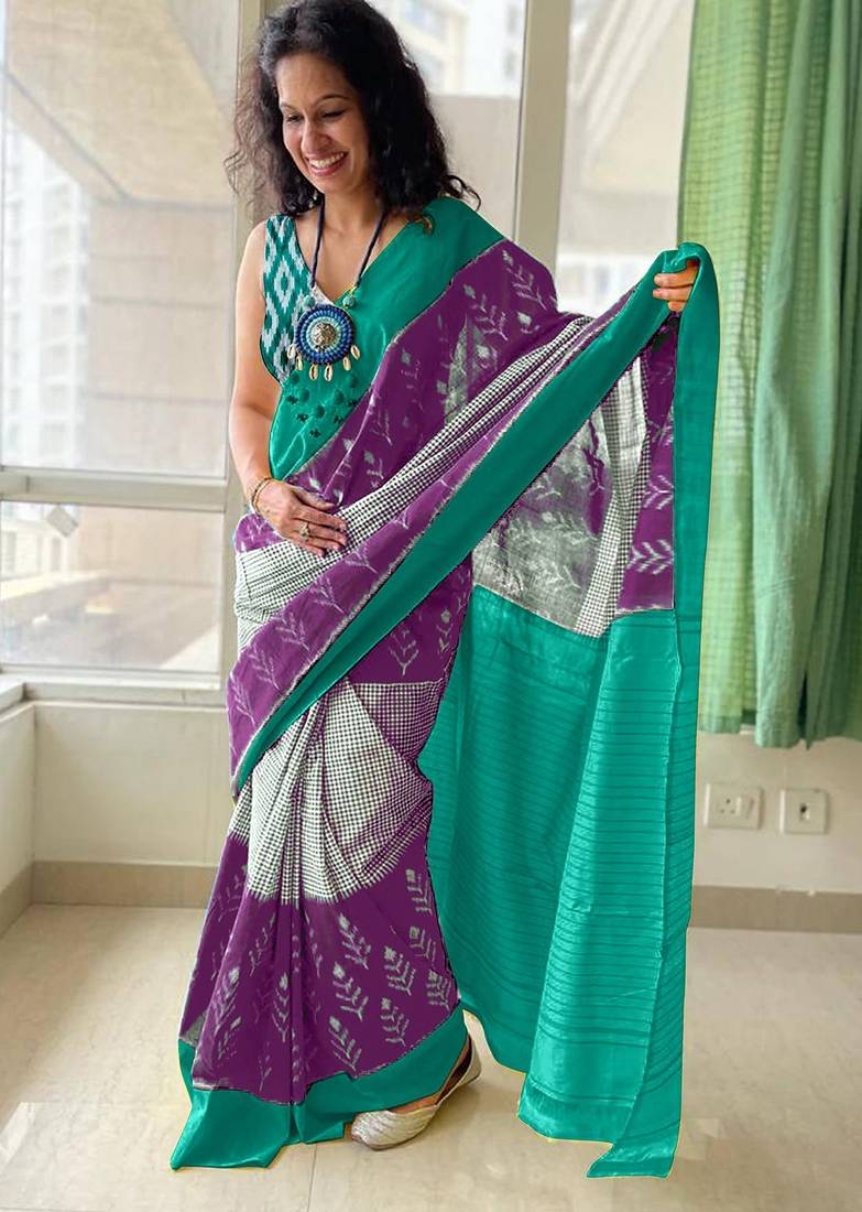 Pure cotton fancy ikkat print sarees with blouse pice*