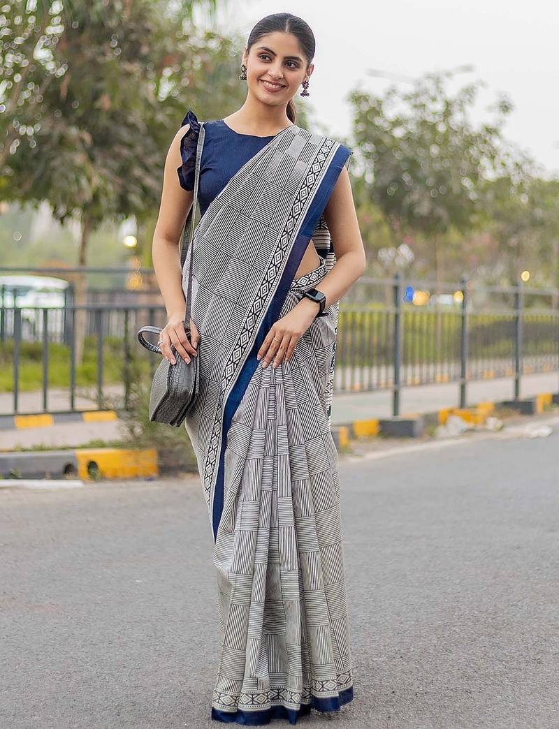 pure cotton fancy jaipuri  print sarees with blouse