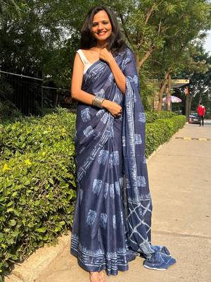 pure cotton fancy jaipuri  print sarees with blouse 3